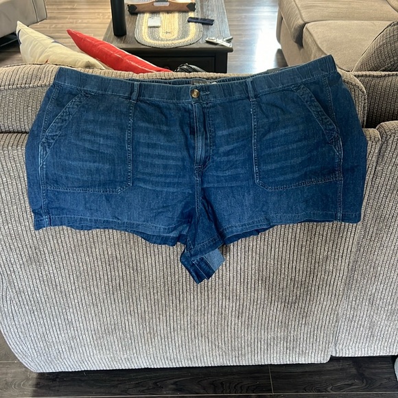 Plus Size Denim Shorts - Picture 1 of 5